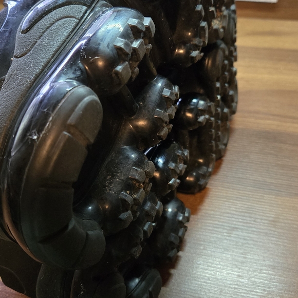 Nike Air Vapormax Plus Triple Black - Picture 7 of 7